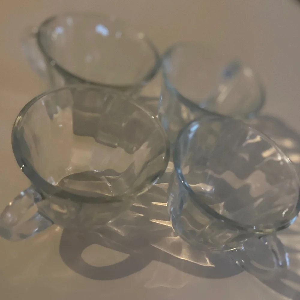 Vintage 1970s Tulip Inspired Punch Bowl Glasses (4) - Picture 4 of 7